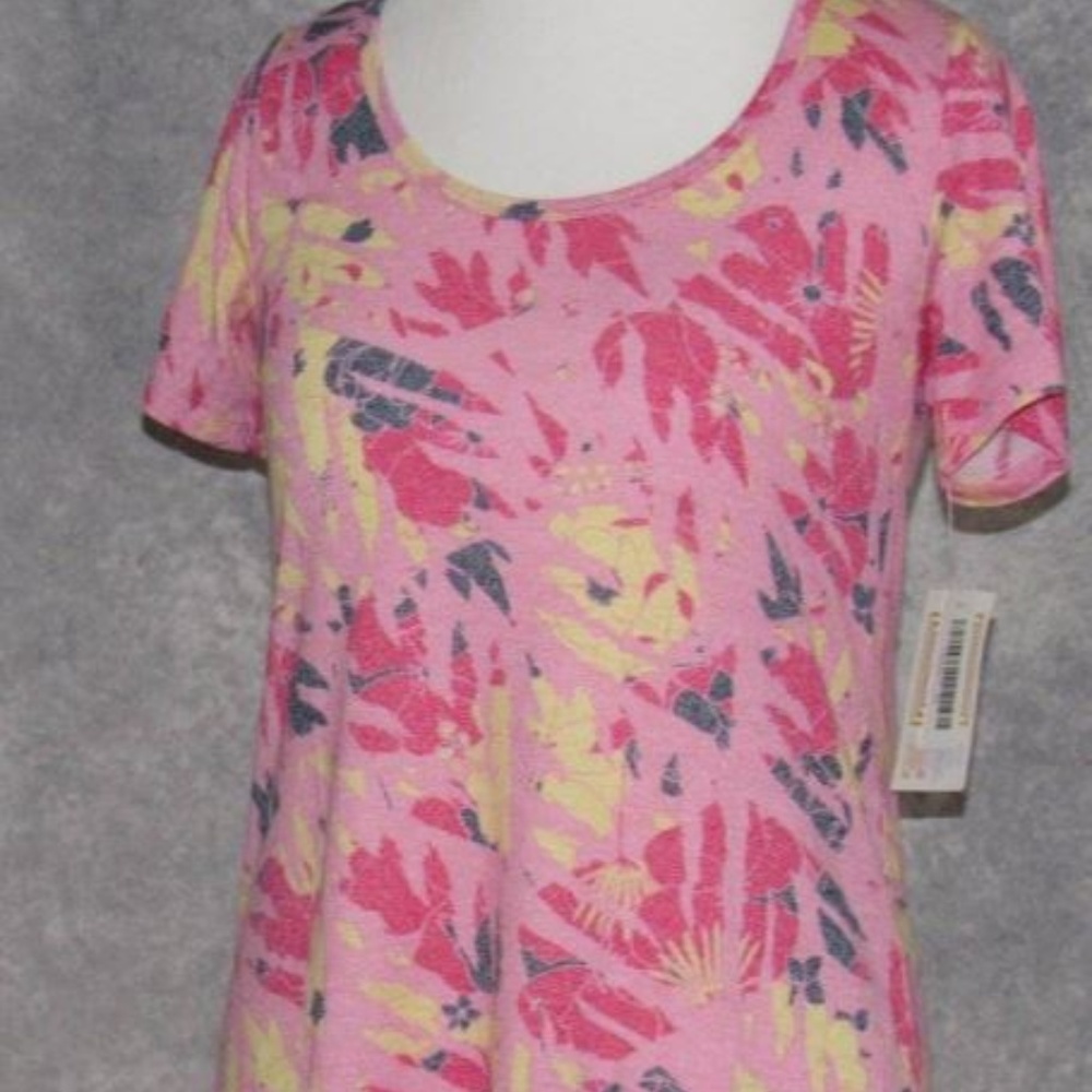 **Lularoe Classic T